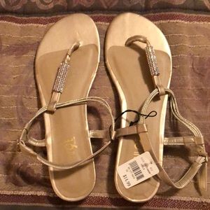 Women’s Sandals NWT